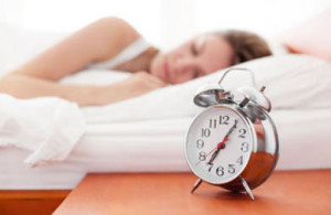 sleep_alarm_clock_caucasian_woman (1)